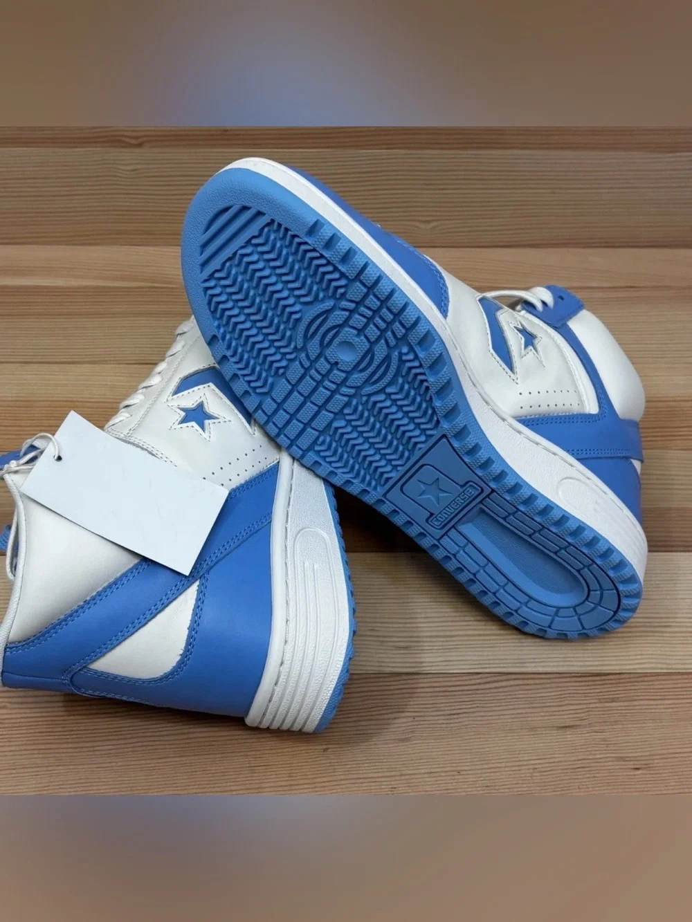 Converse Weapon Mid Light Blue Leather Basketball “UNC” Shoes A10597C Mens 10.5
